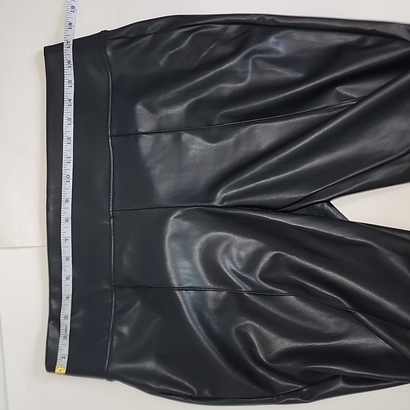 NINE WEST FAUX LEATHER  LEGGINGS/ SIZE  L - Picture 5 of 11